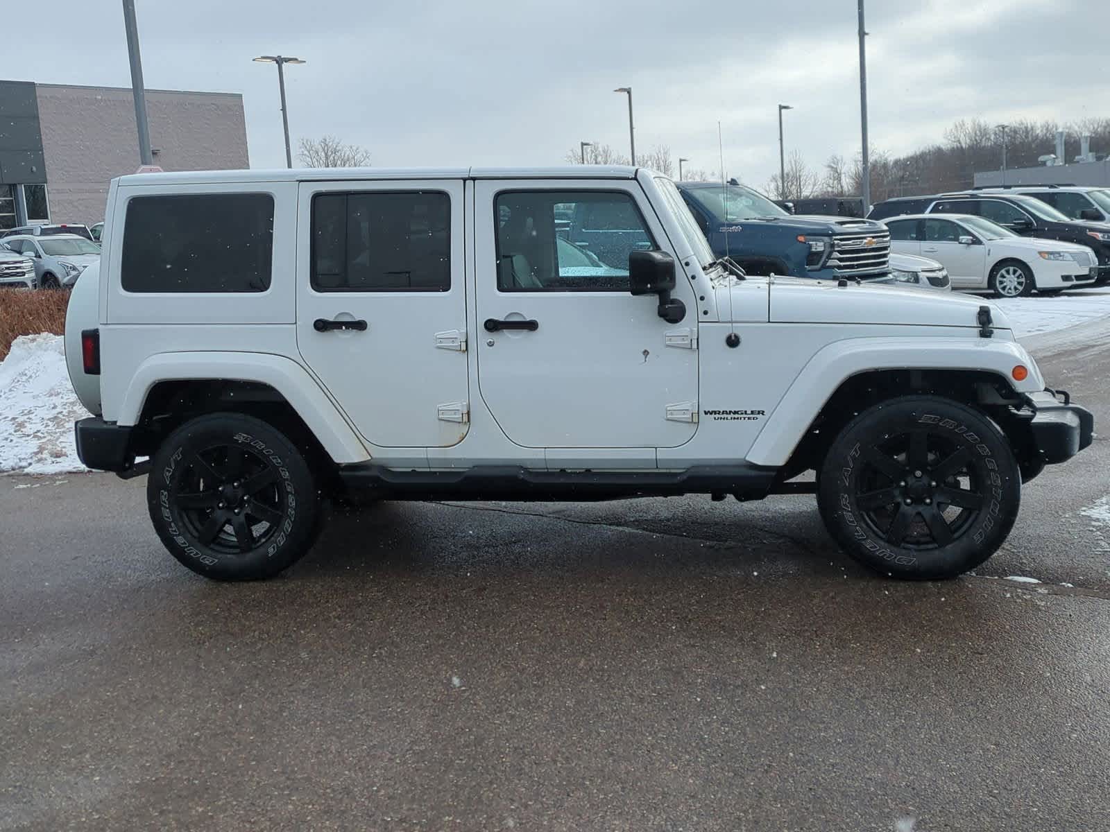 Thumbnail: 2014 Jeep Wrangler - 9