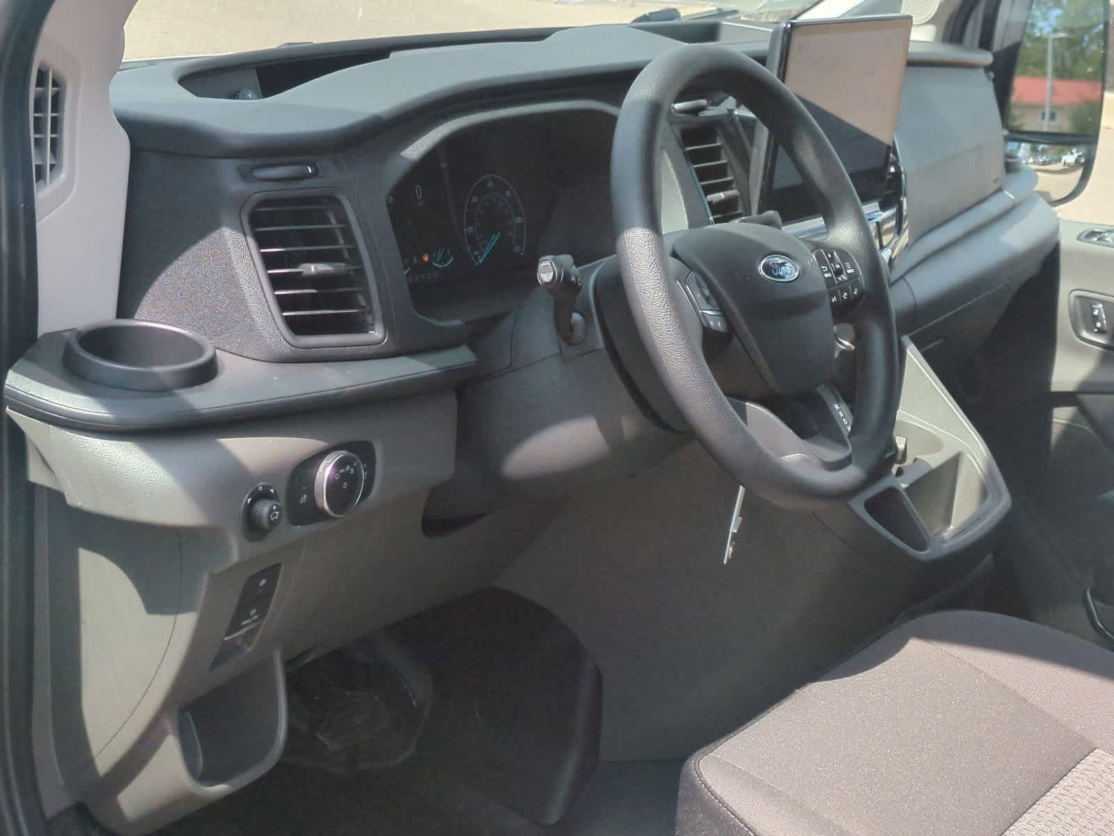 Thumbnail: 2025 Ford Transit Series - 10