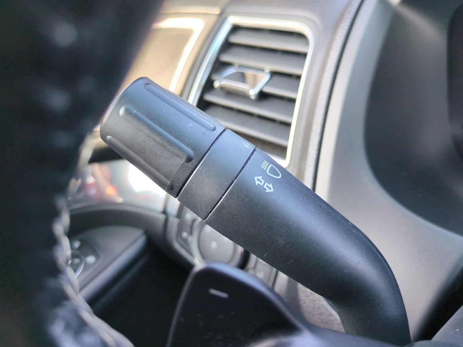 Thumbnail: 2016 Ford Explorer - 26