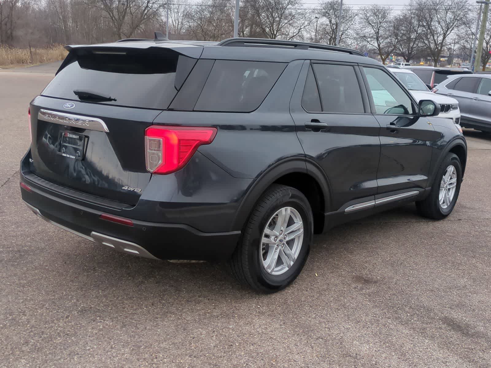 Thumbnail: 2023 Ford Explorer - 8