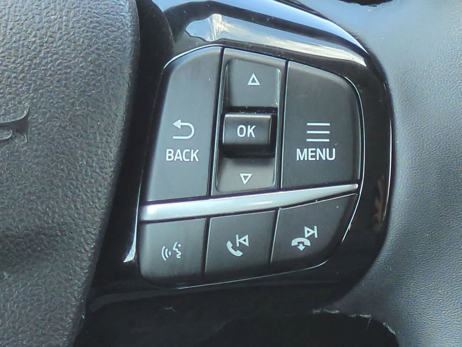 Thumbnail: 2022 Ford Escape - 24