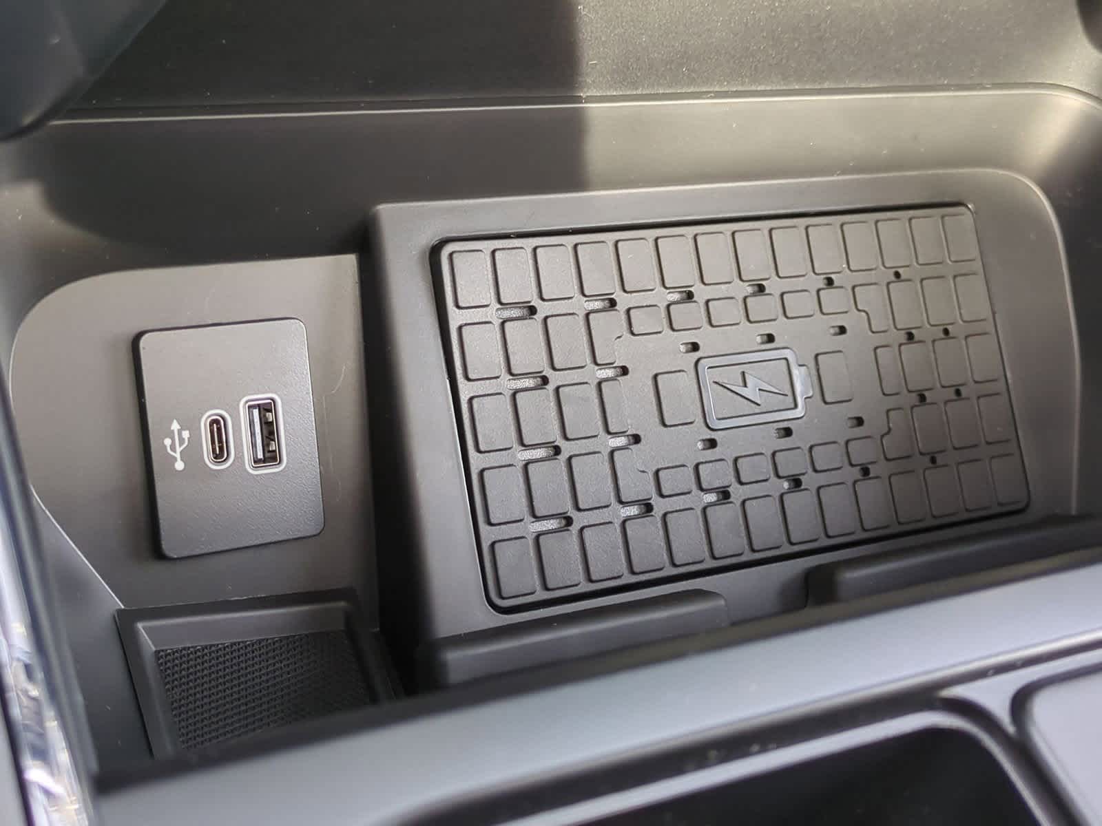 Thumbnail: 2025 Ford F-150 - 32