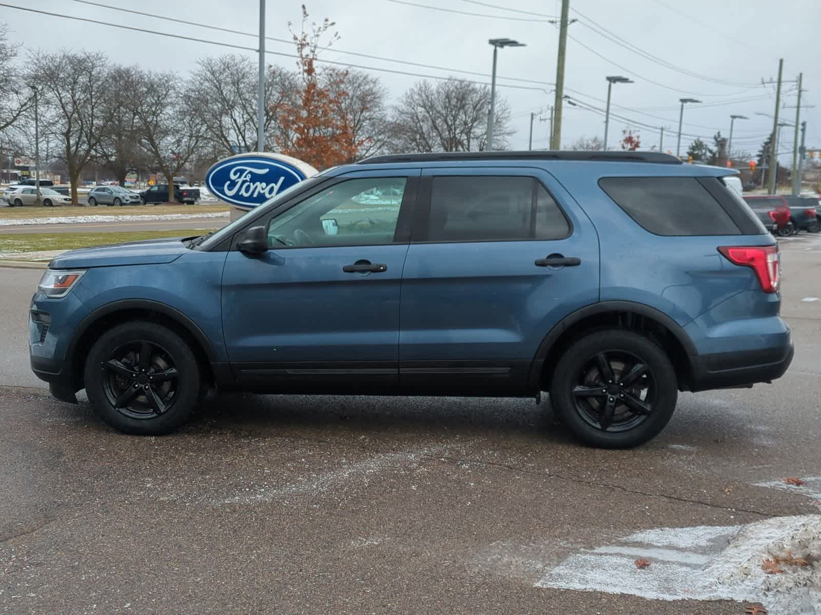 Thumbnail: 2019 Ford Explorer - 5