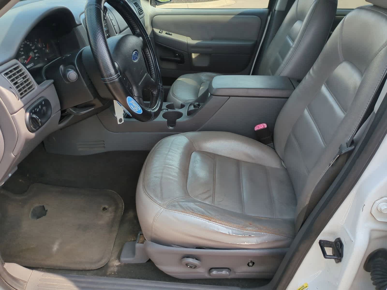 2005 Ford Explorer XLT 15