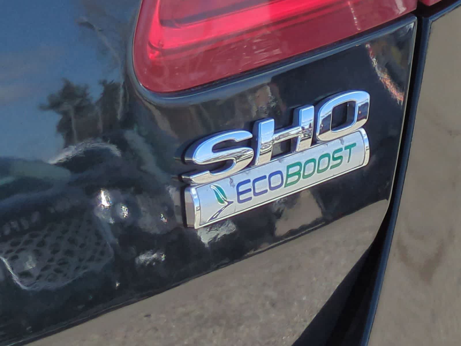 Thumbnail: 2015 Ford Taurus - 13