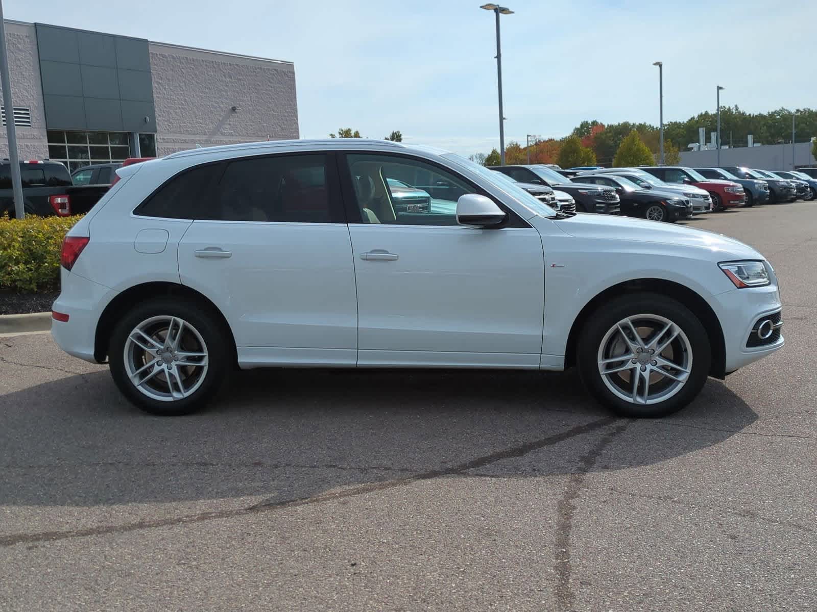 Thumbnail: 2017 Audi Q5 - 9