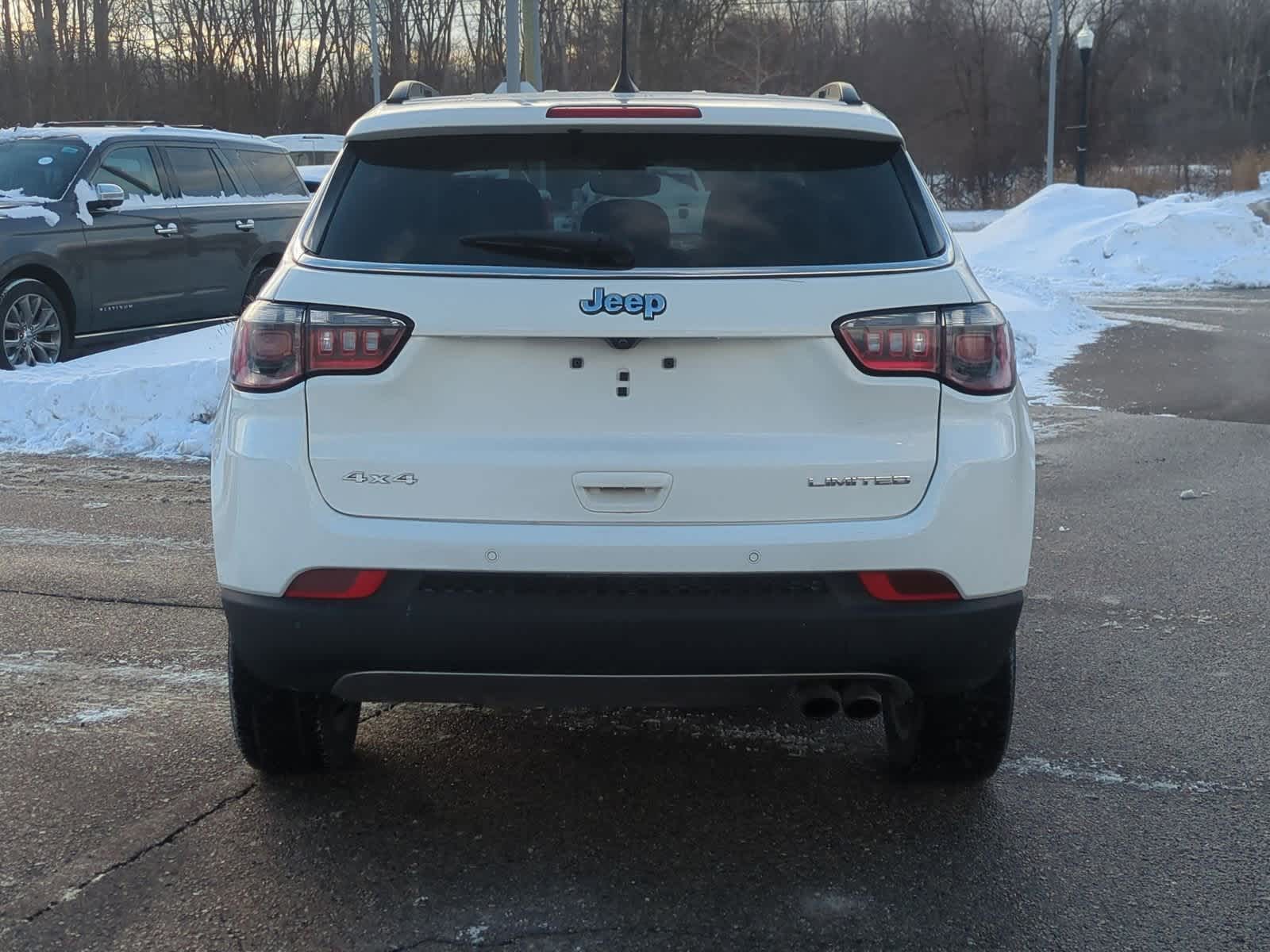 Thumbnail: 2021 Jeep Compass - 7