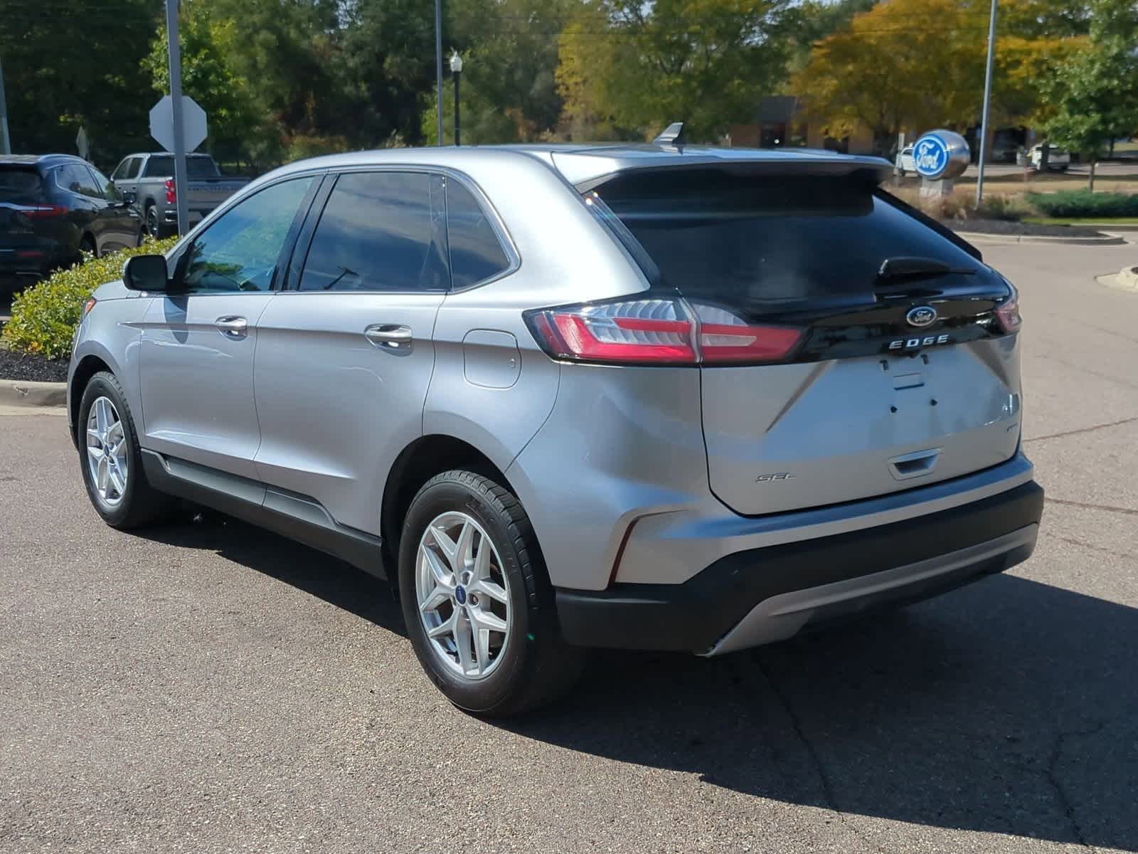 Thumbnail: 2022 Ford Edge - 6