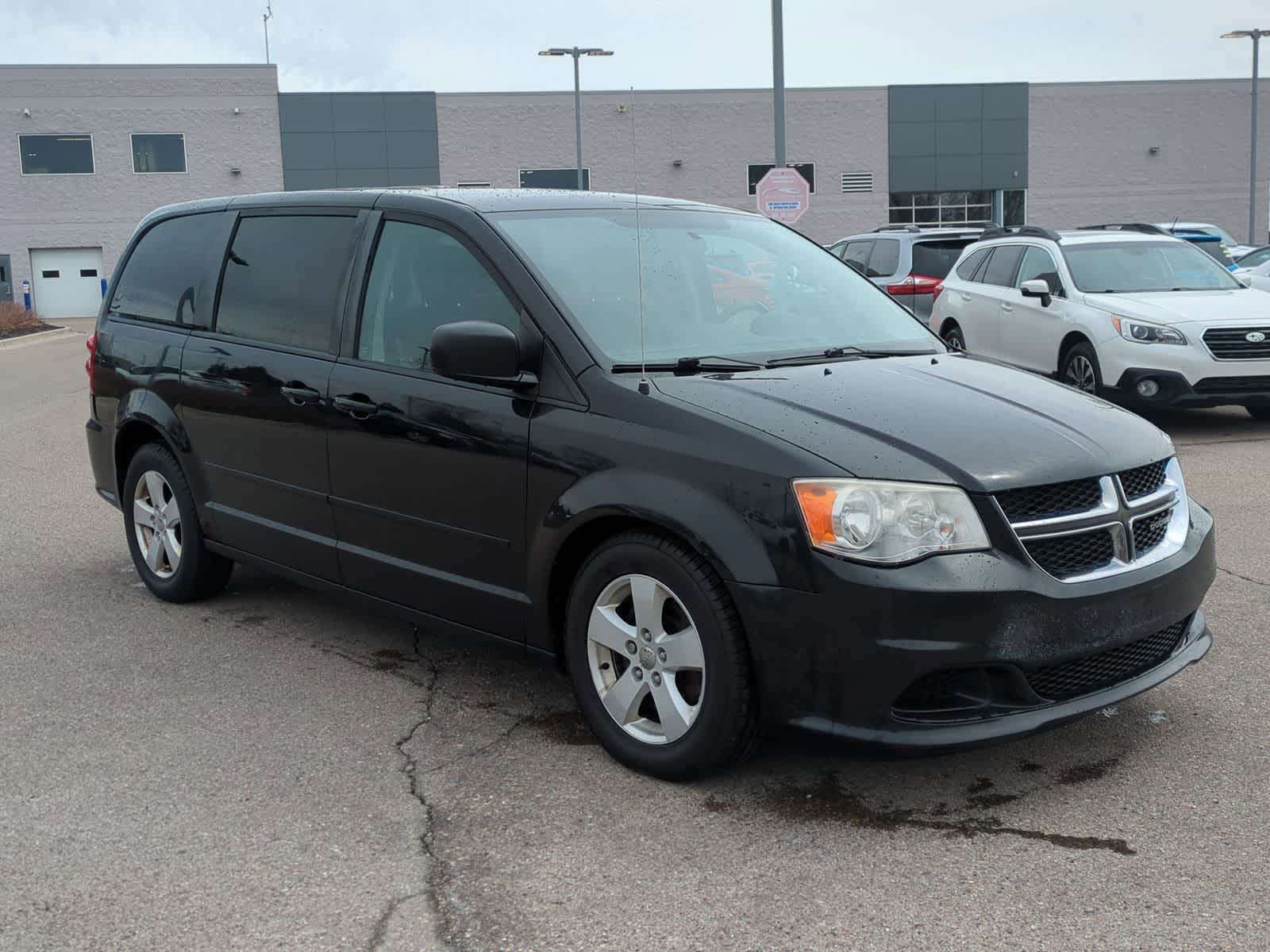 Thumbnail: 2013 Dodge Grand Caravan - 2