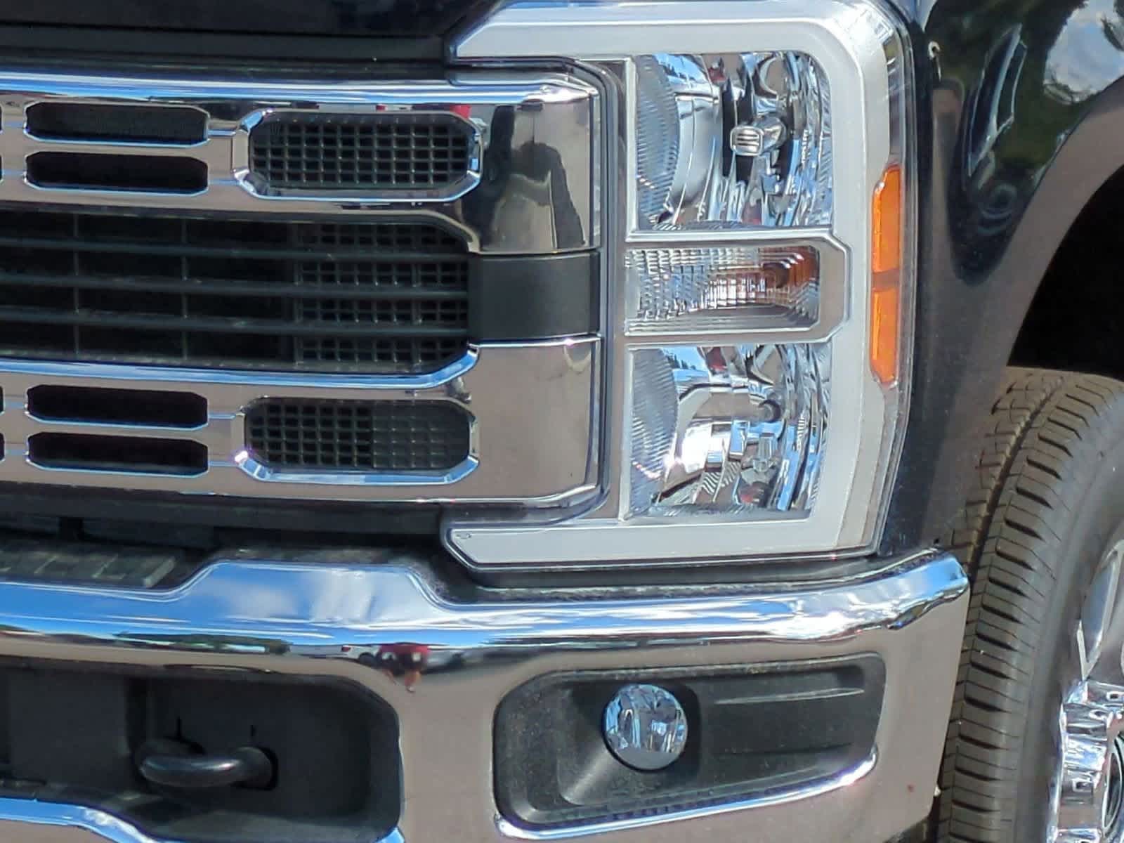 Thumbnail: 2025 Ford Econoline - 11