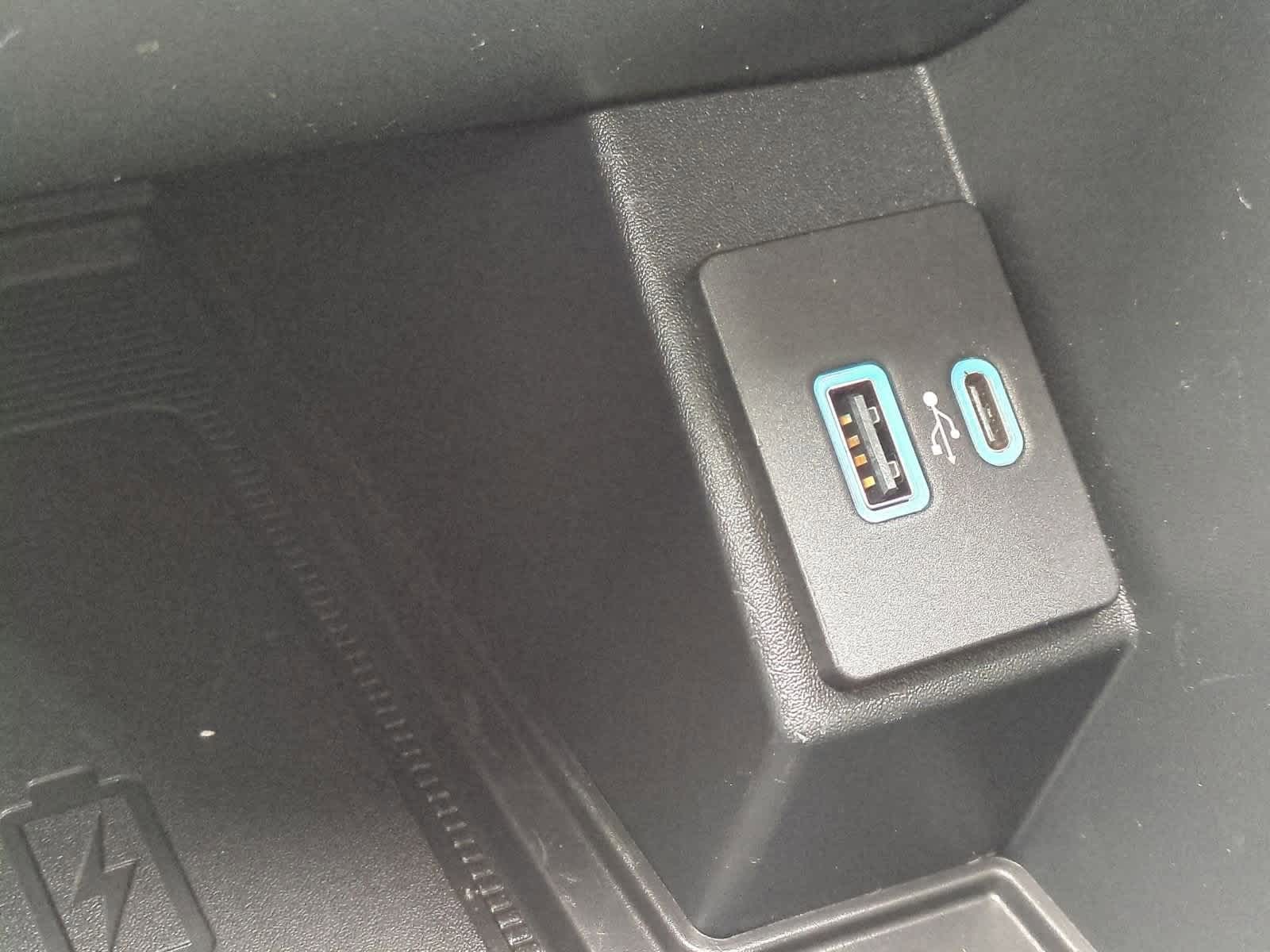 Thumbnail: 2024 Ford Edge - 29