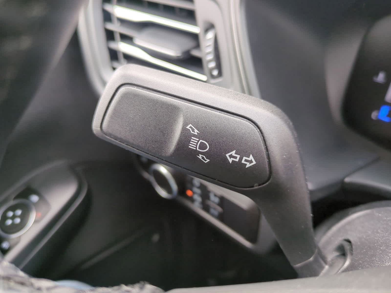 Thumbnail: 2023 Ford Escape - 26