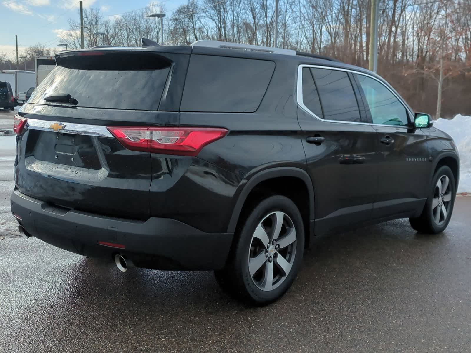 Thumbnail: 2018 Chevrolet Traverse - 8