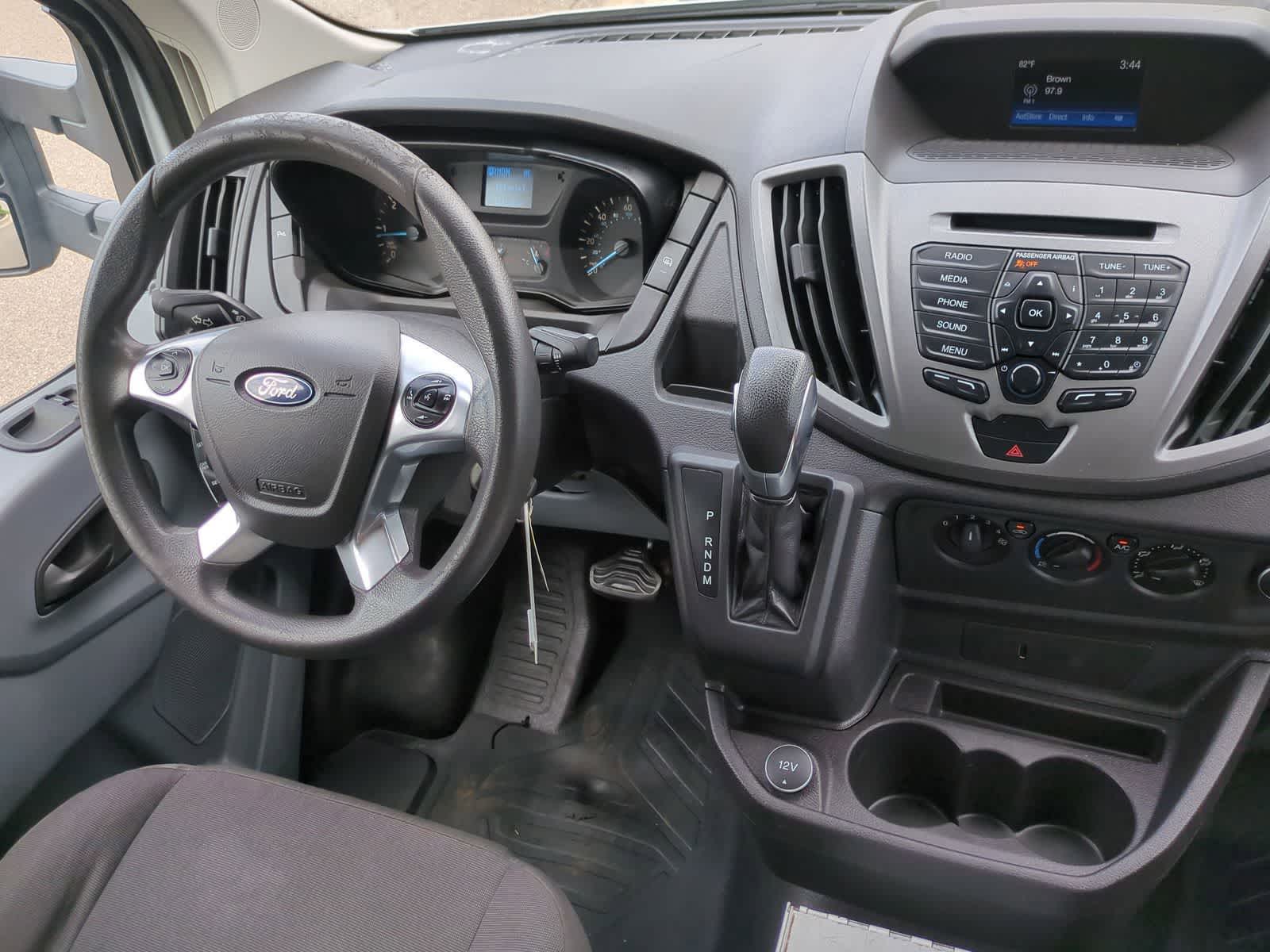 Thumbnail: 2018 Ford Transit Series - 15