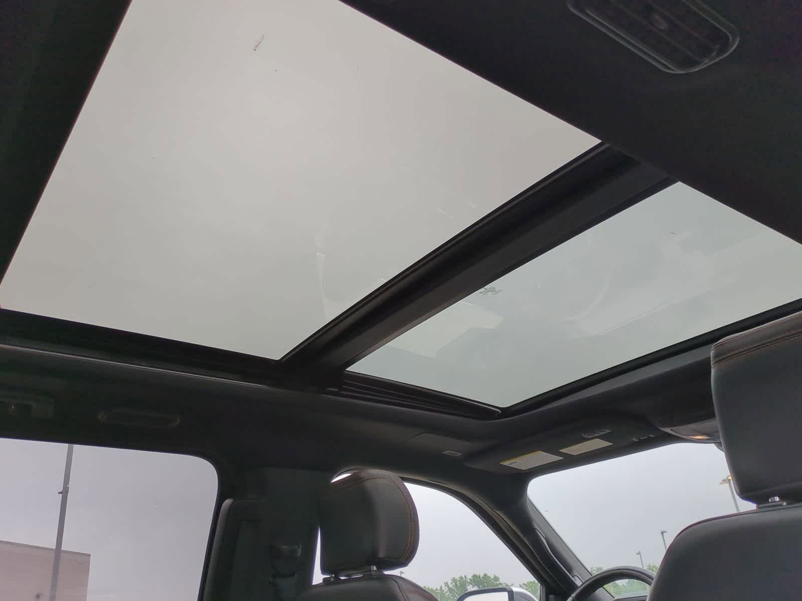 2022 Ford Expedition MAX Platinum 22