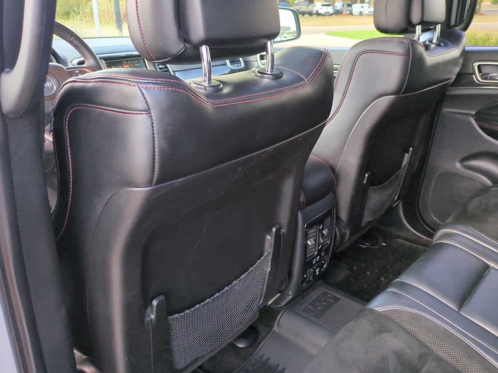 Thumbnail: 2017 Jeep Grand Cherokee - 18