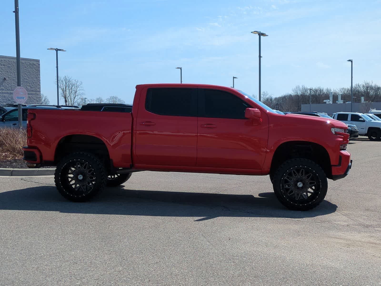 Thumbnail: 2019 Chevrolet Silverado 1500 - 9