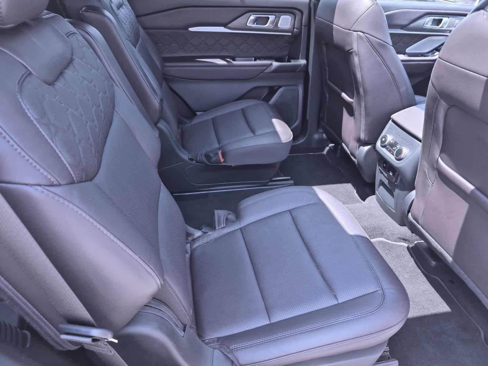 Thumbnail: 2025 Ford Explorer - 21