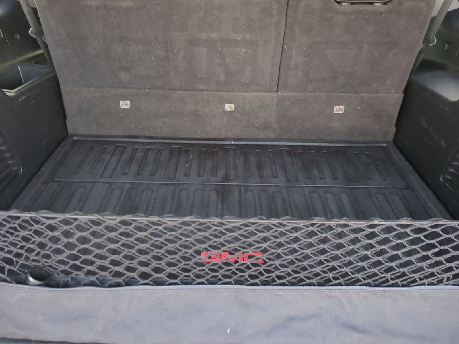 Thumbnail: 2020 GMC Yukon XL - 37