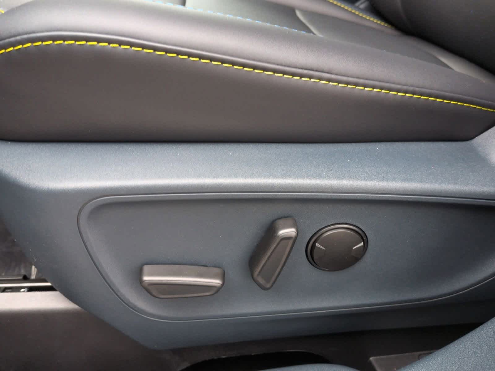 Thumbnail: 2025 Ford Maverick - 18