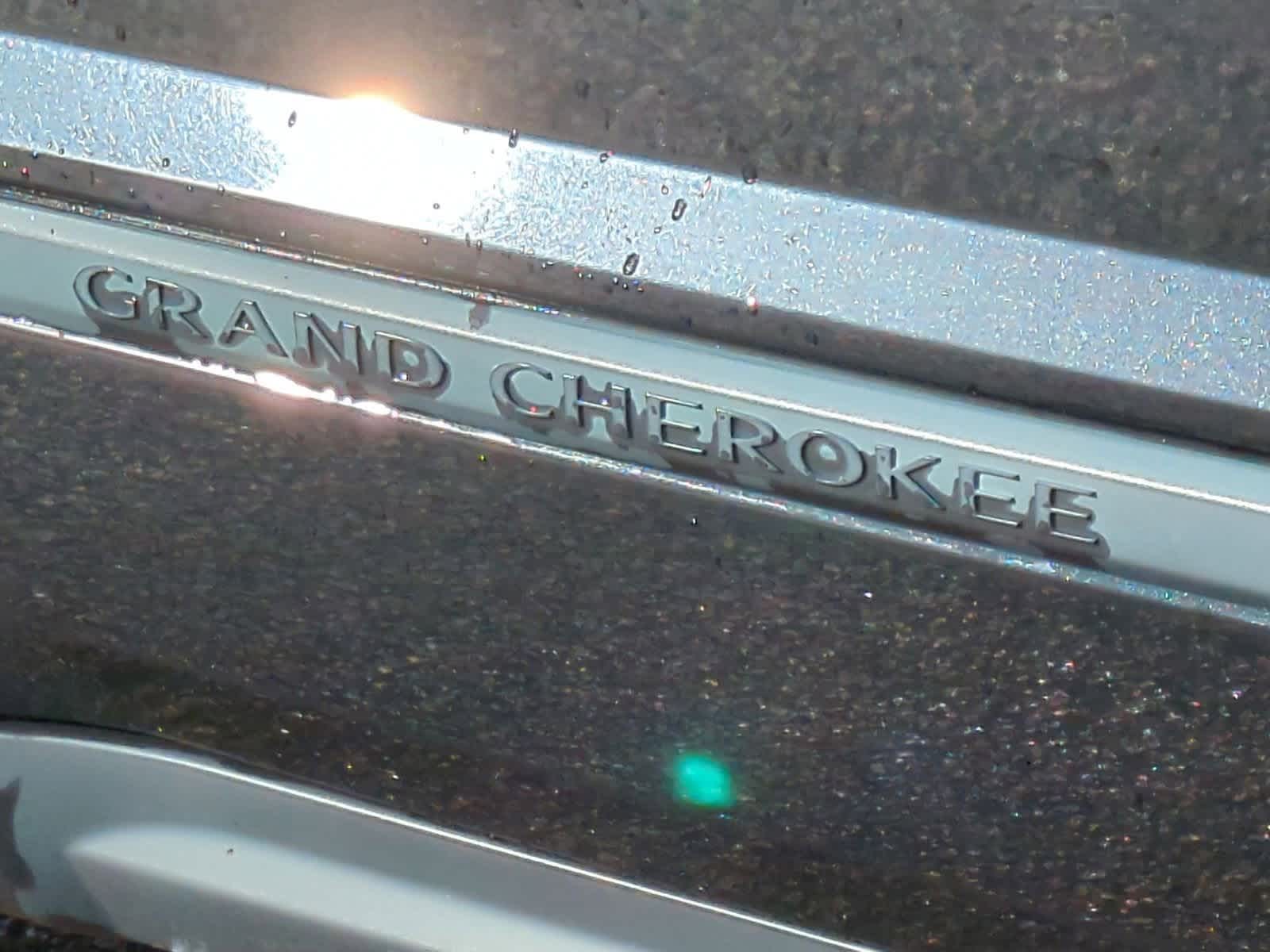 Thumbnail: 2009 Jeep Grand Cherokee - 13