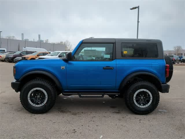 2023 Ford Bronco Big Bend photo 2