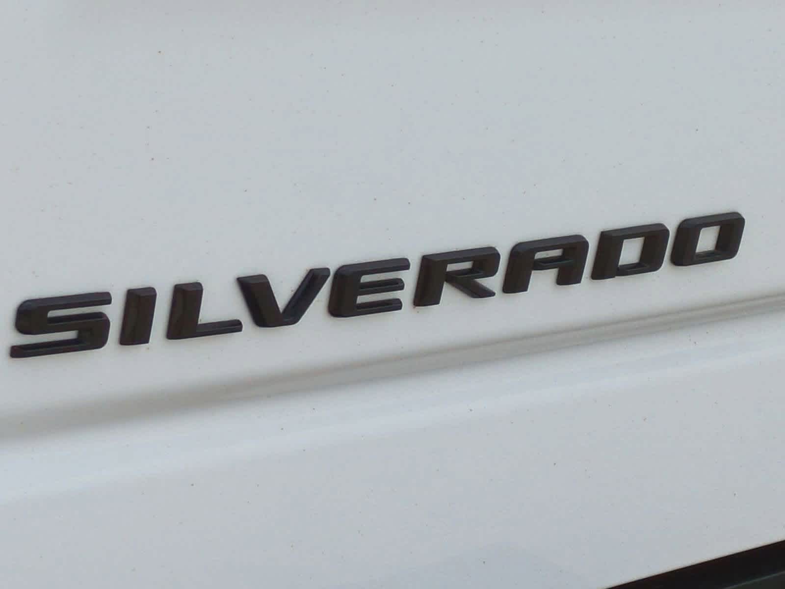 2023 Chevrolet Silverado 1500 RST 13