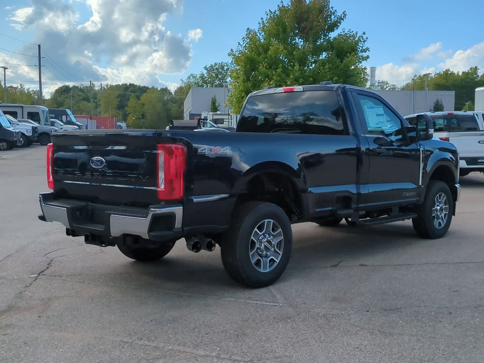 Thumbnail: 2025 Ford Econoline - 8