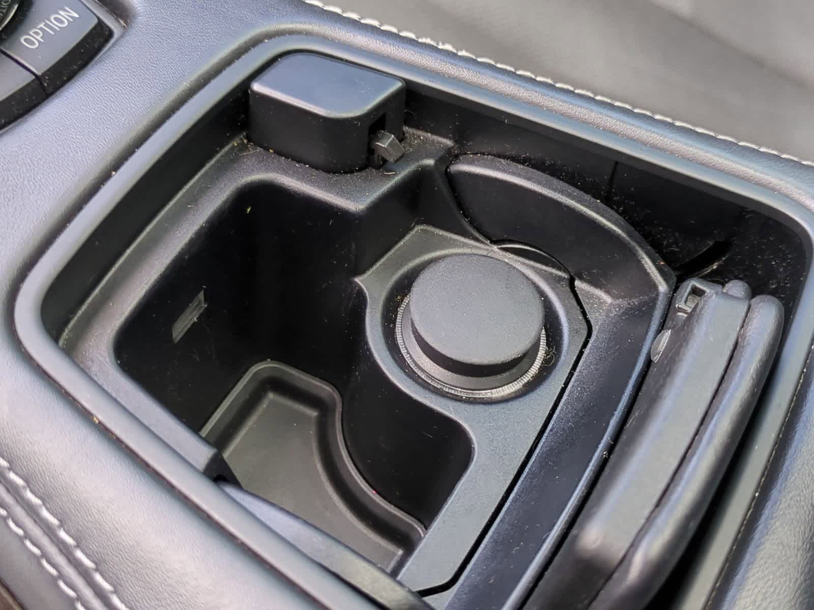 Thumbnail: 2015 BMW 6 Series - 32