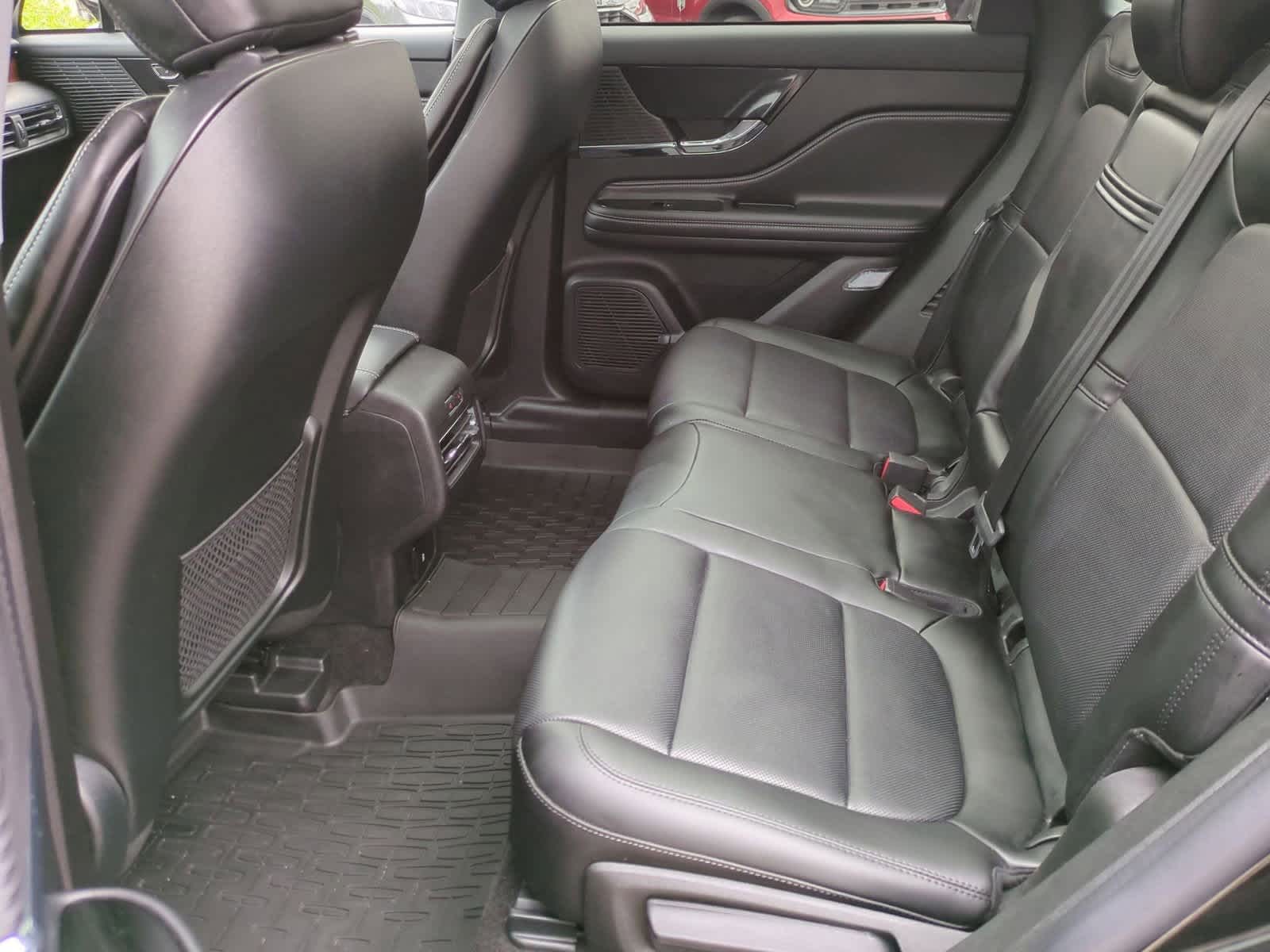 Thumbnail: 2022 Lincoln Corsair - 20