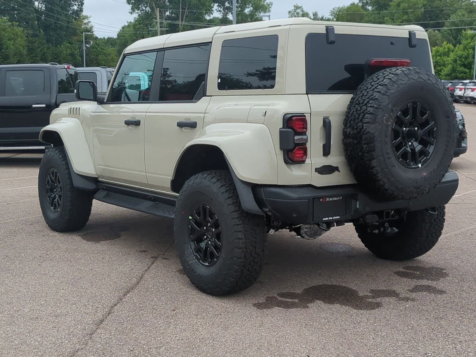 Thumbnail: 2025 Ford Bronco - 6