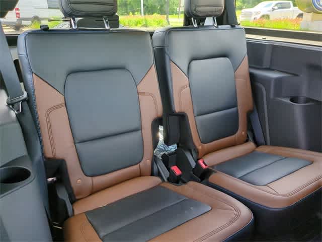 2023 Ford Bronco Outer Banks 19