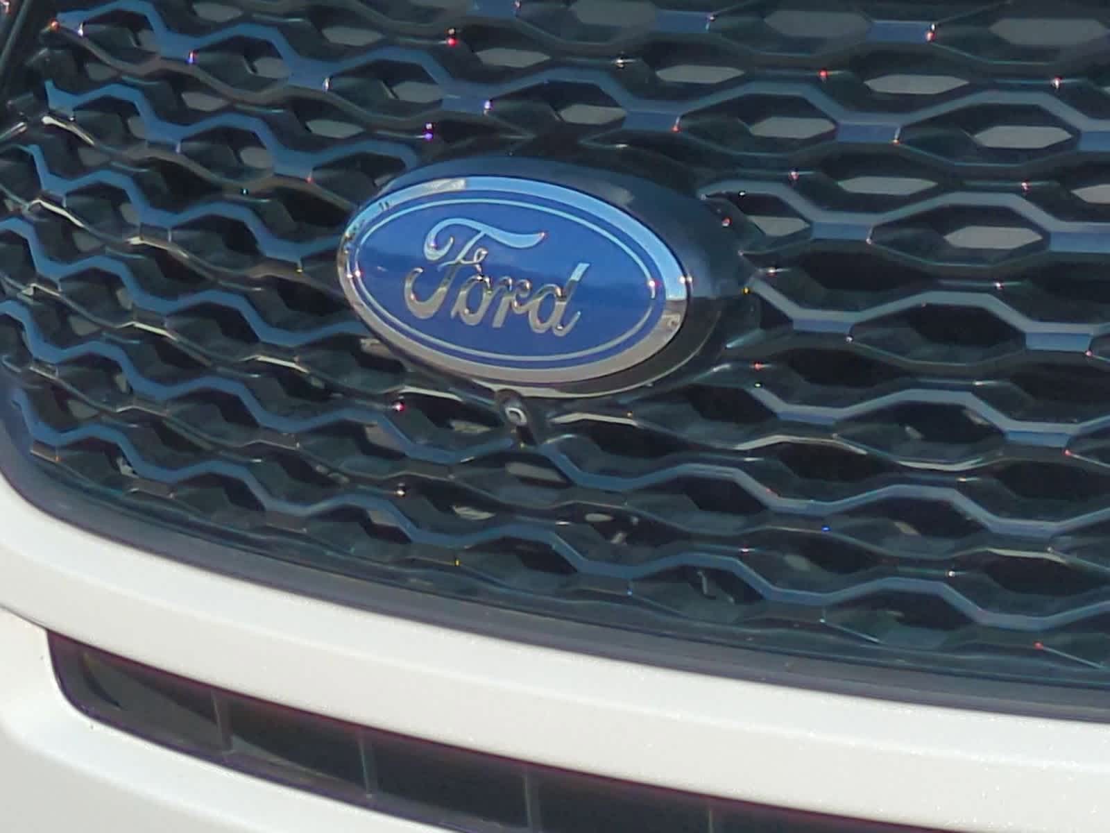 Thumbnail: 2022 Ford Explorer - 12