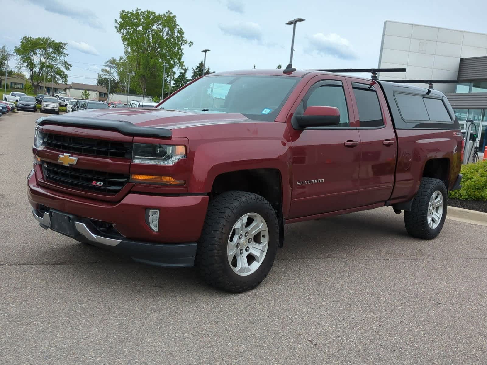 Thumbnail: 2017 Chevrolet Silverado 1500 - 4