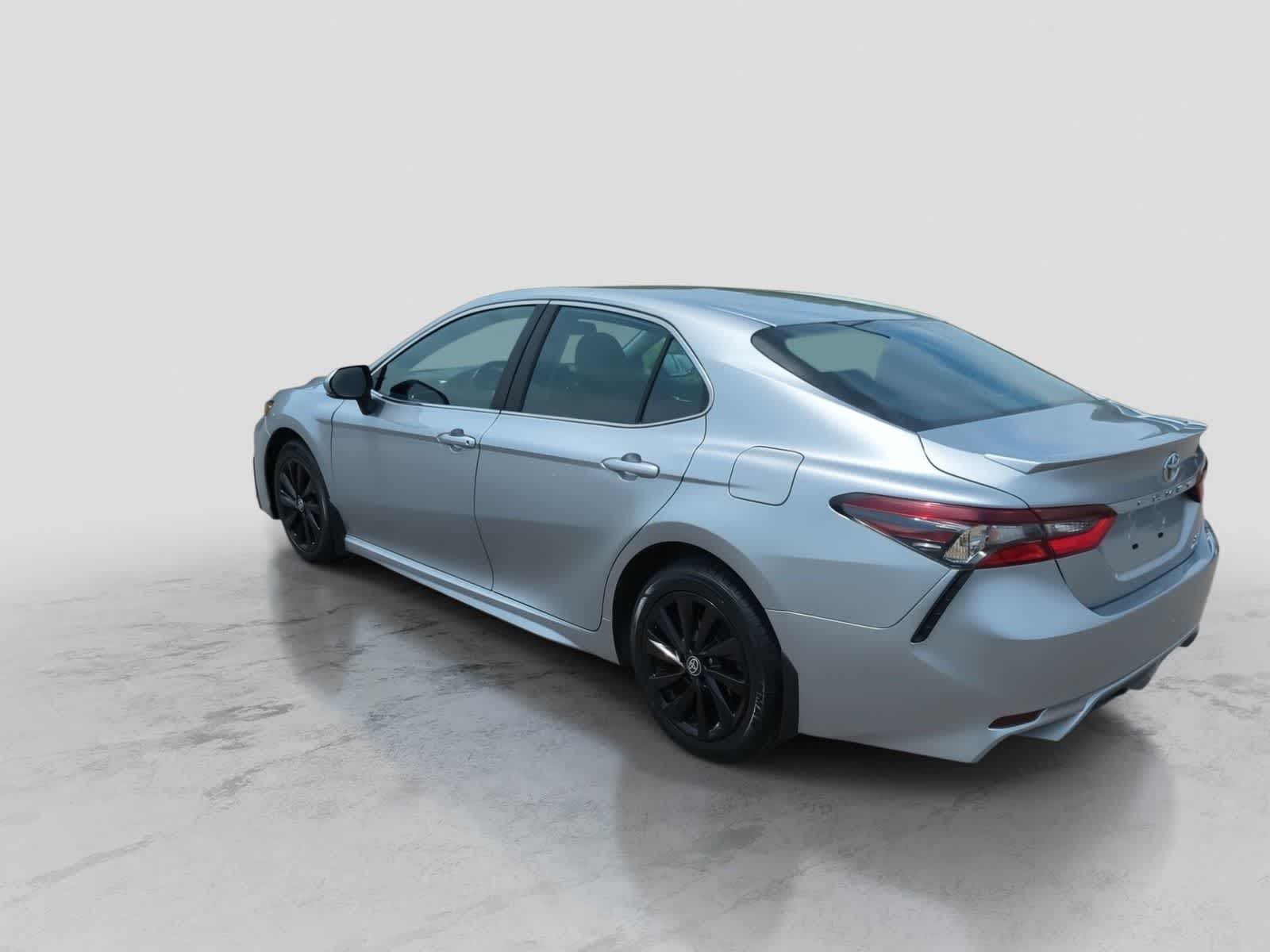 Thumbnail: 2023 Toyota Camry - 4