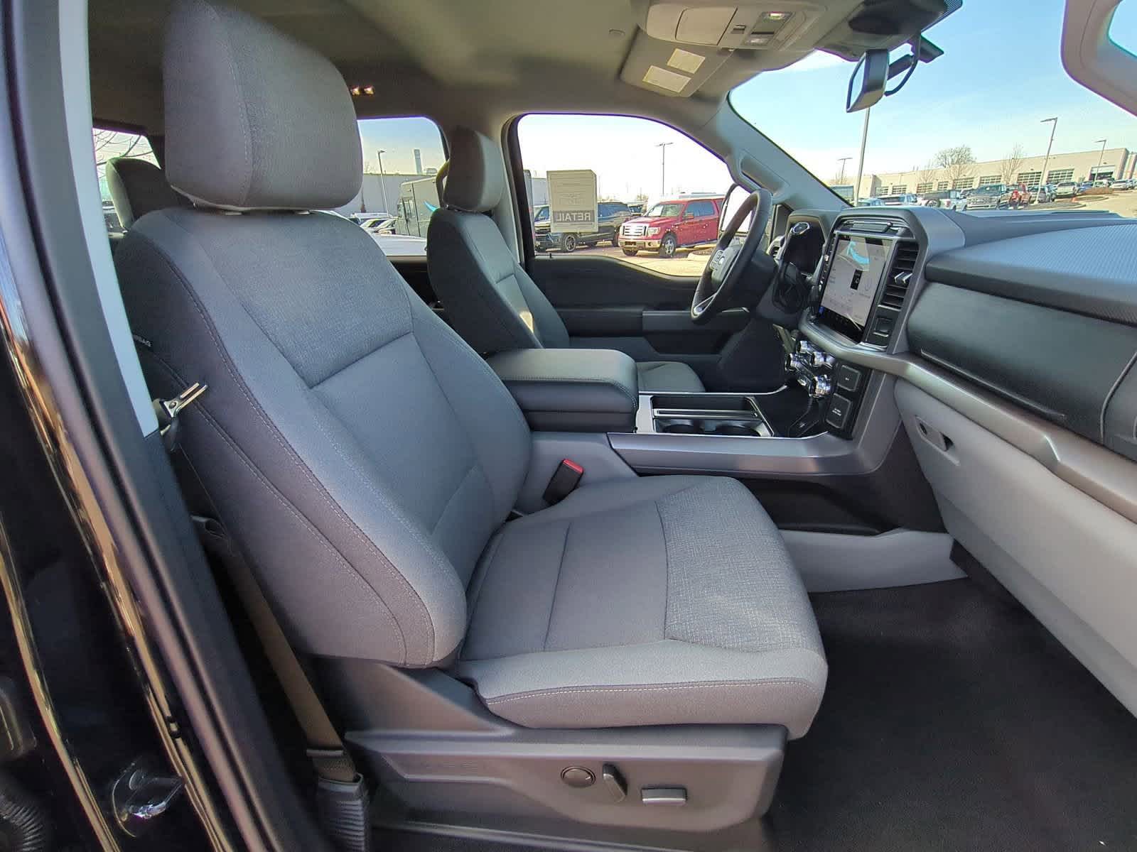 Thumbnail: 2025 Ford F-150 - 21