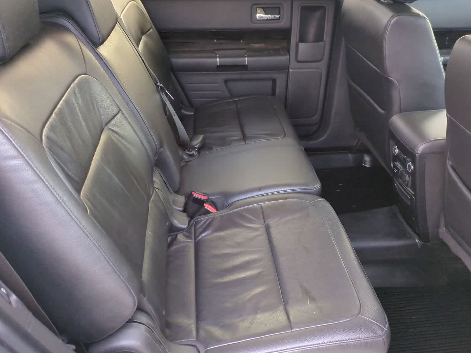 Thumbnail: 2018 Ford Flex - 20