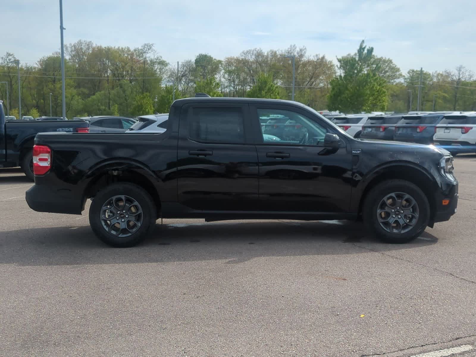 Thumbnail: 2025 Ford Maverick - 9