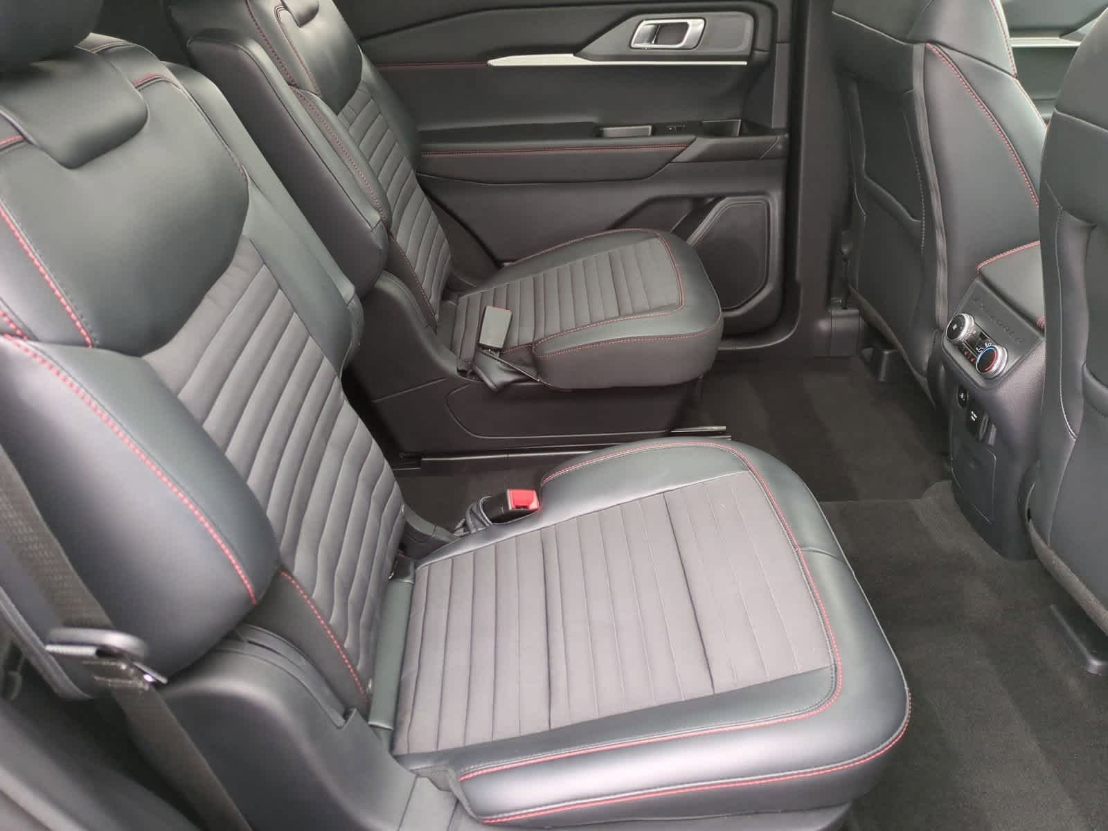 Thumbnail: 2025 Ford Explorer - 21