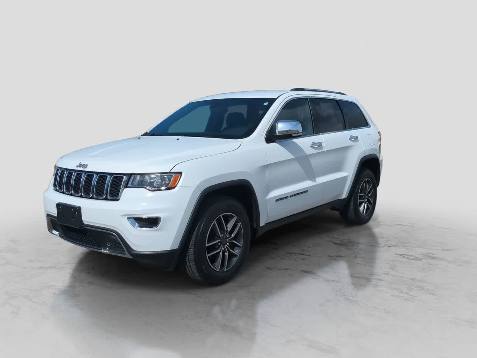 Thumbnail: 2019 Jeep Grand Cherokee - 3