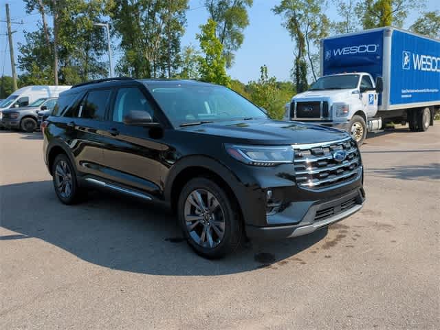 2025 Ford Explorer Active 7