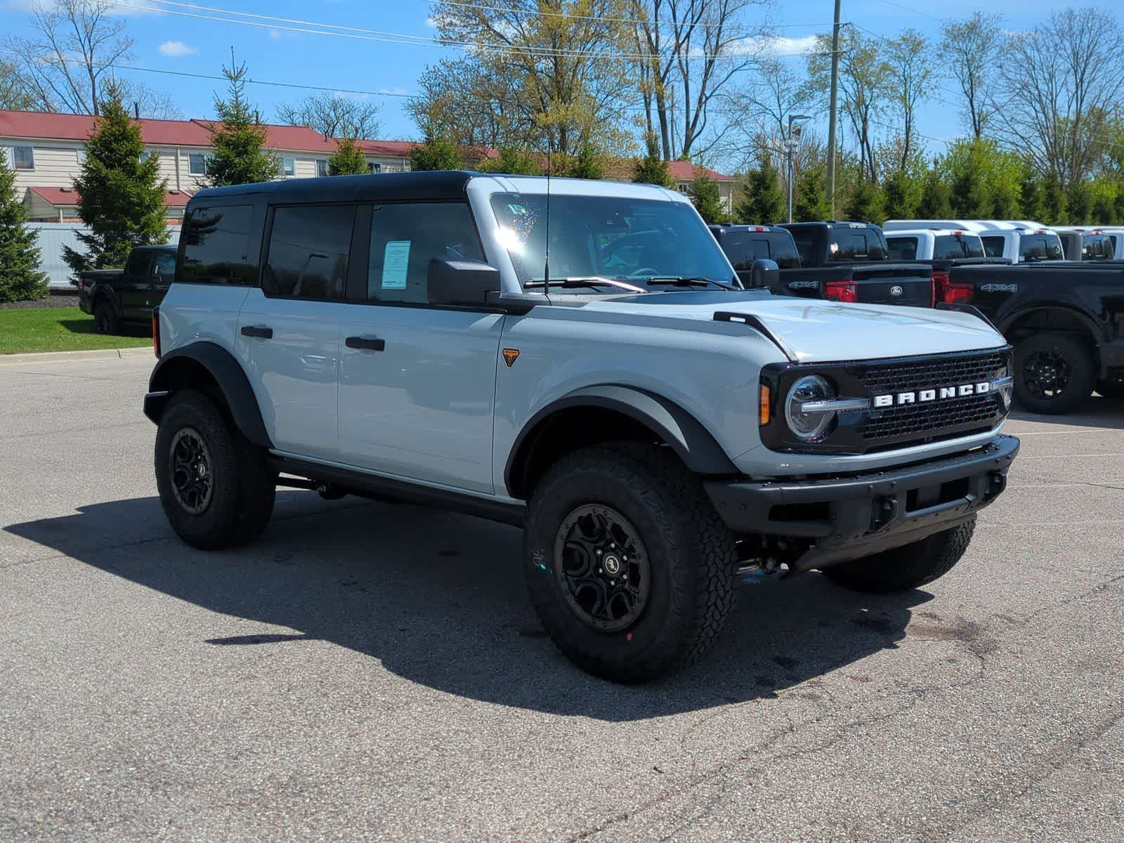 Thumbnail: 2026 Ford Bronco - 2