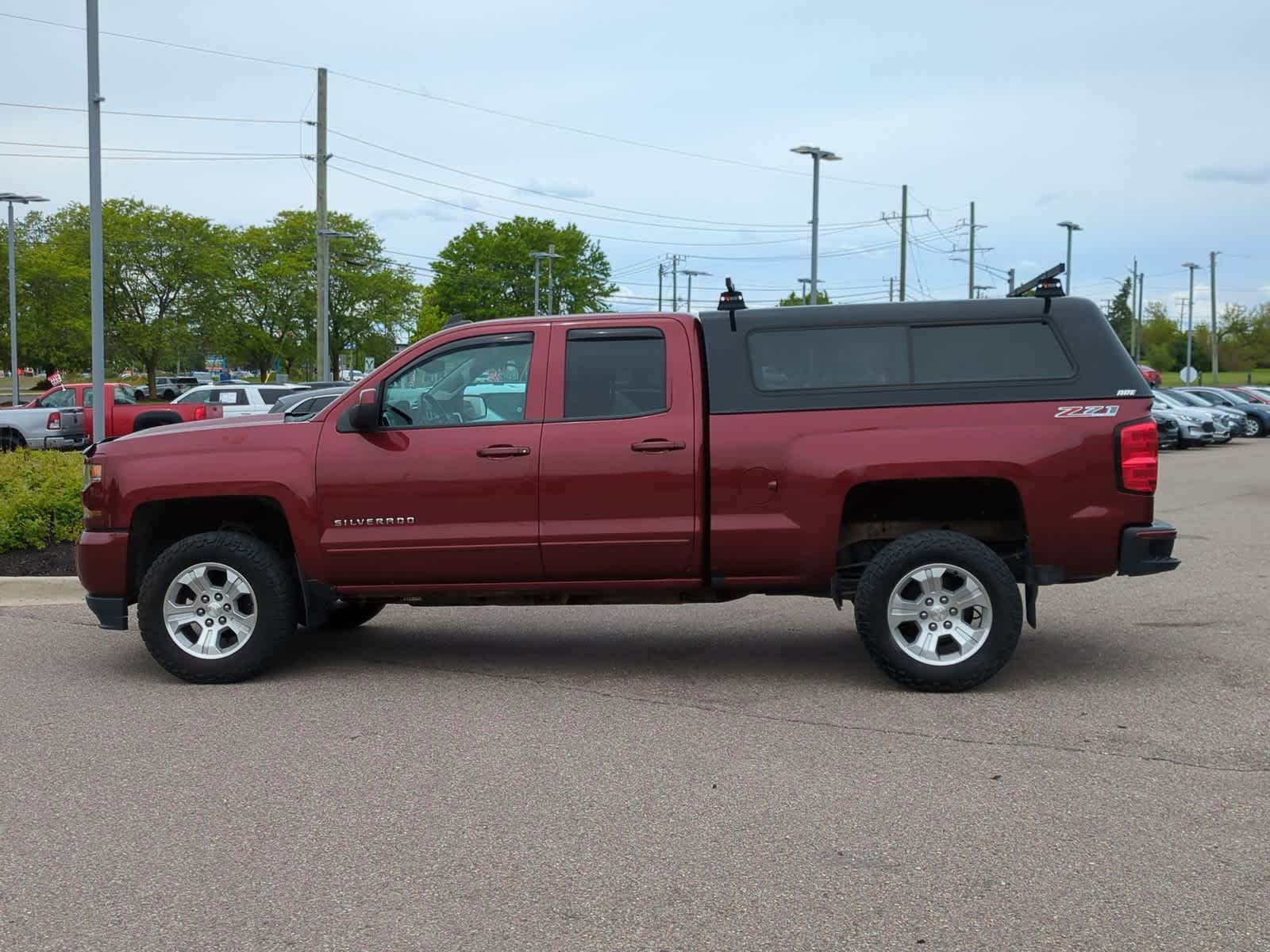 Thumbnail: 2017 Chevrolet Silverado 1500 - 5