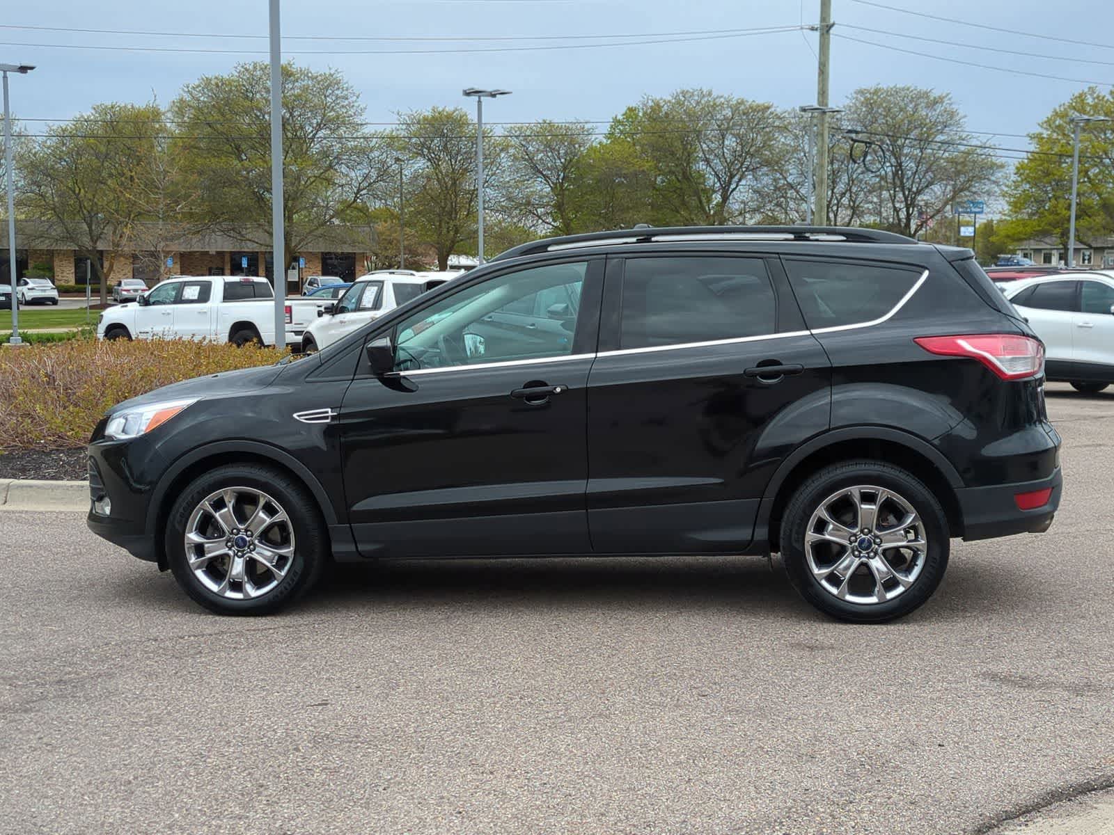 Thumbnail: 2016 Ford Escape - 5