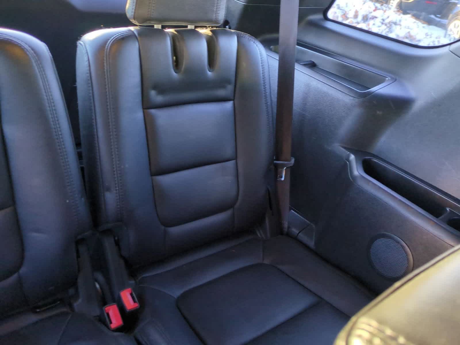 Thumbnail: 2013 Ford Explorer - 21