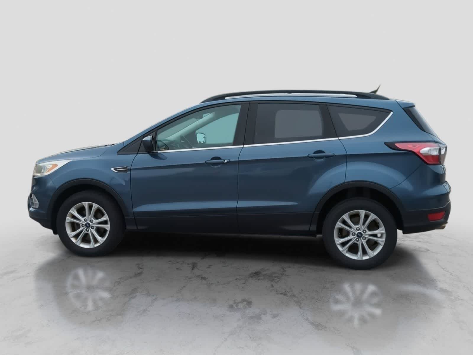 Thumbnail: 2018 Ford Escape - 5