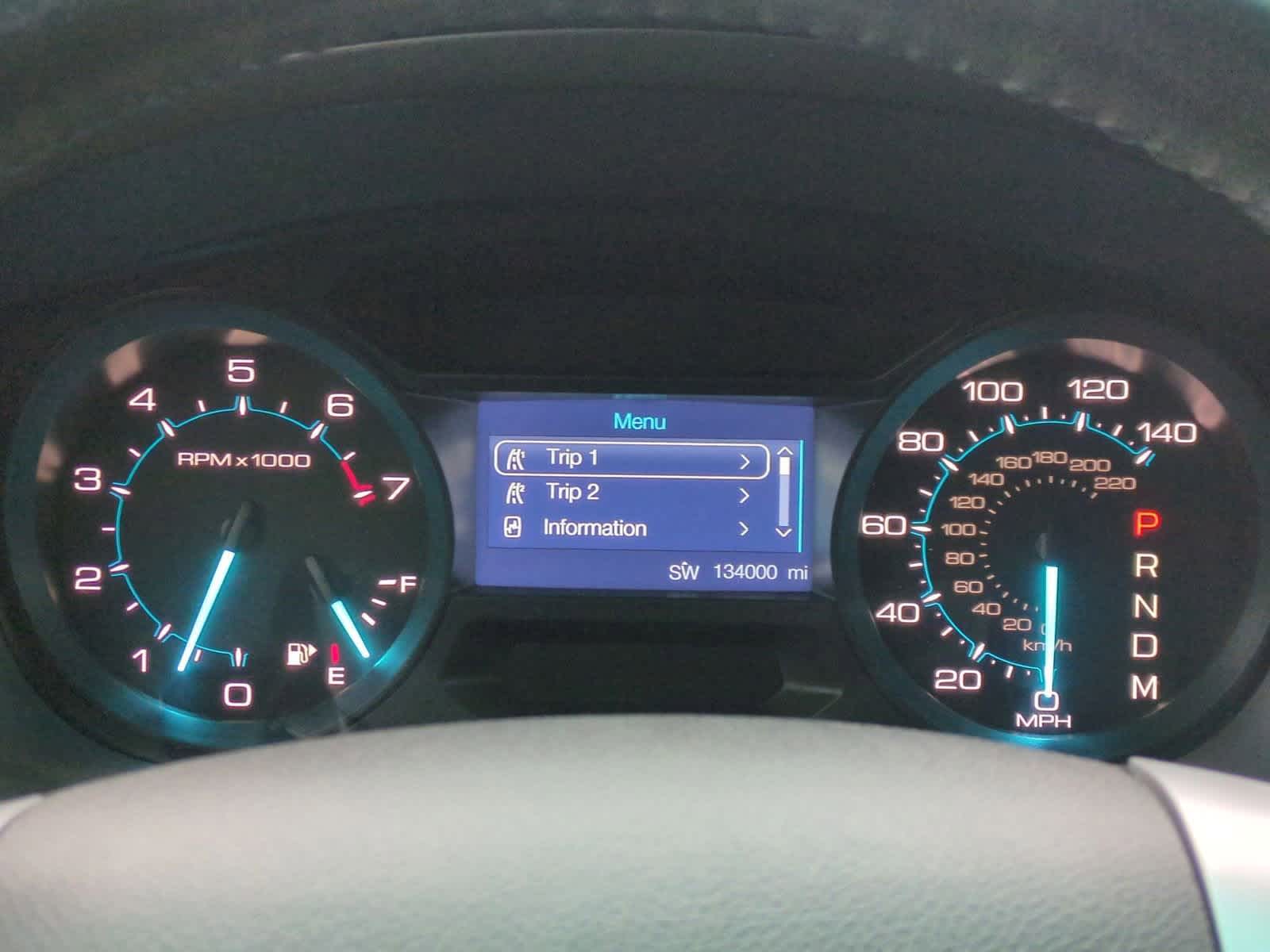 Thumbnail: 2015 Ford Explorer - 32