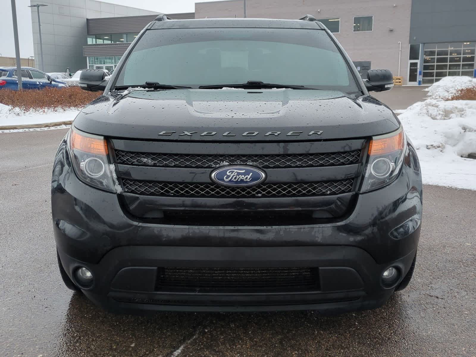 Thumbnail: 2015 Ford Explorer - 3