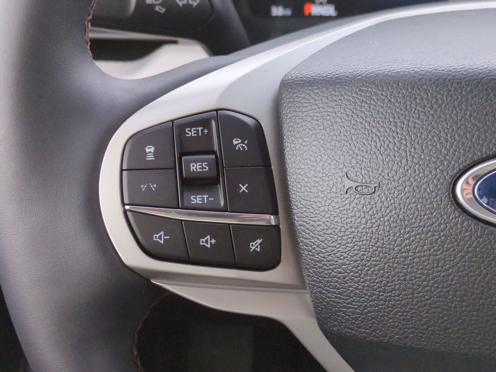 Thumbnail: 2026 Ford Explorer - 25