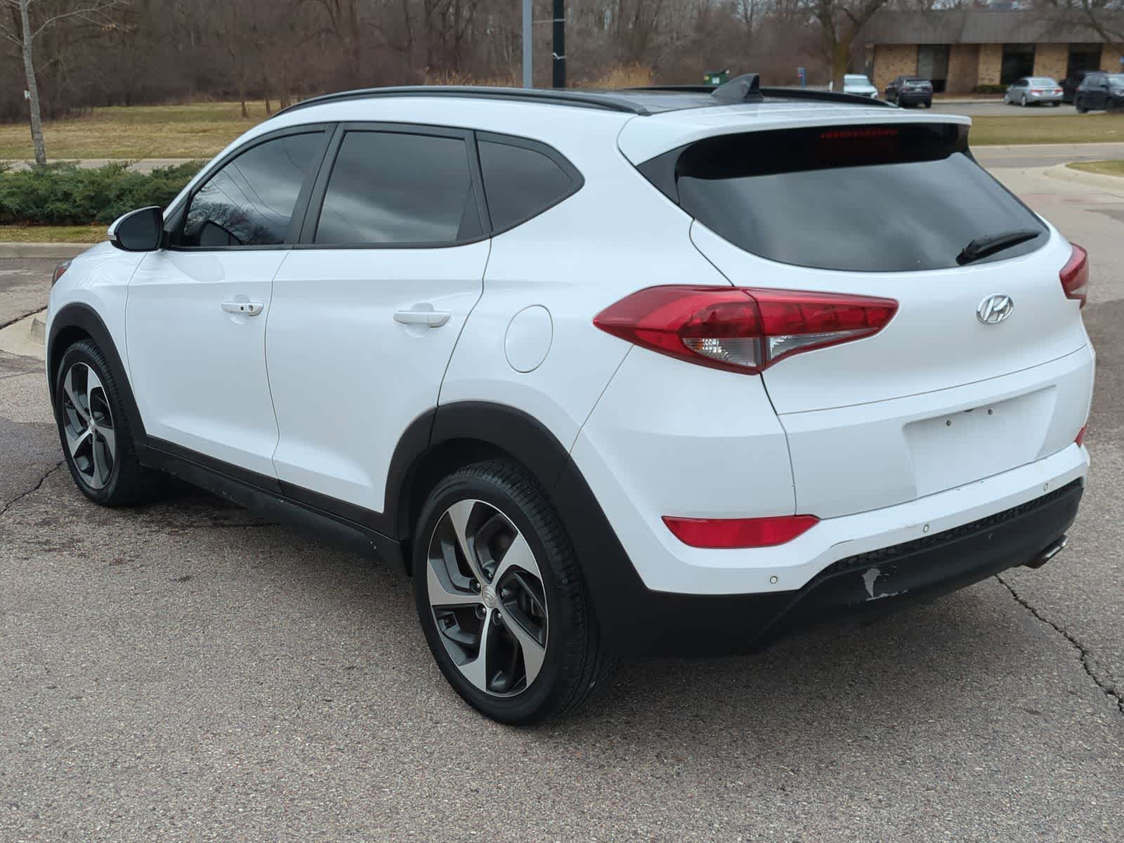 Thumbnail: 2018 Hyundai Tucson - 5